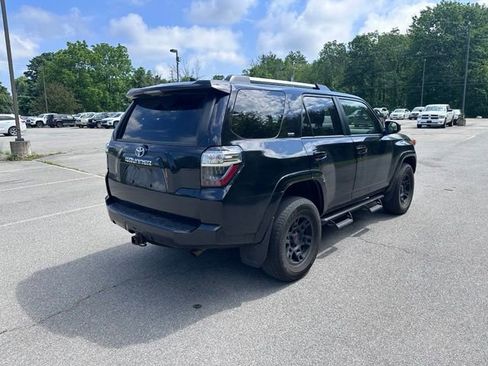 Used 2023 Toyota 4Runner SR5 AWD/4WD image 3