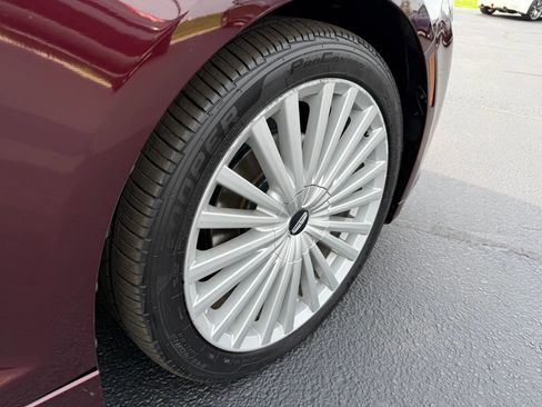Used 2017 Lincoln MKZ Reserve AWD/4WD image 46