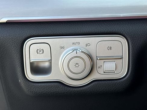 Used 2024 Mercedes-Benz GLE 350 4MATIC image 21