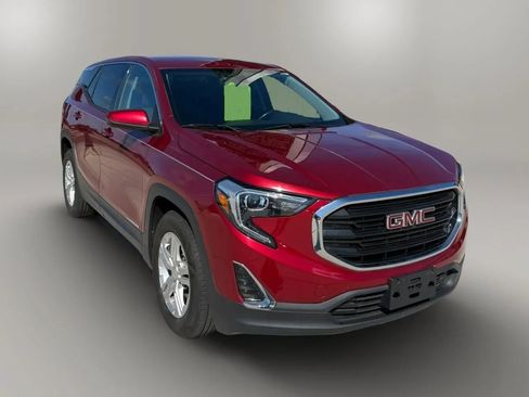 Used 2019 GMC Terrain SLE FWD image 1