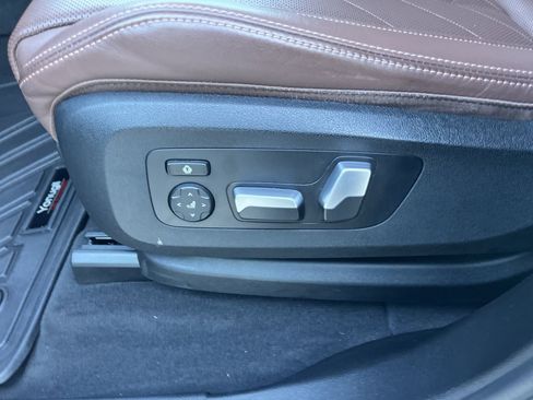 Used 2023 BMW X5 sDrive40i w/ Climate Comfort Package image 15