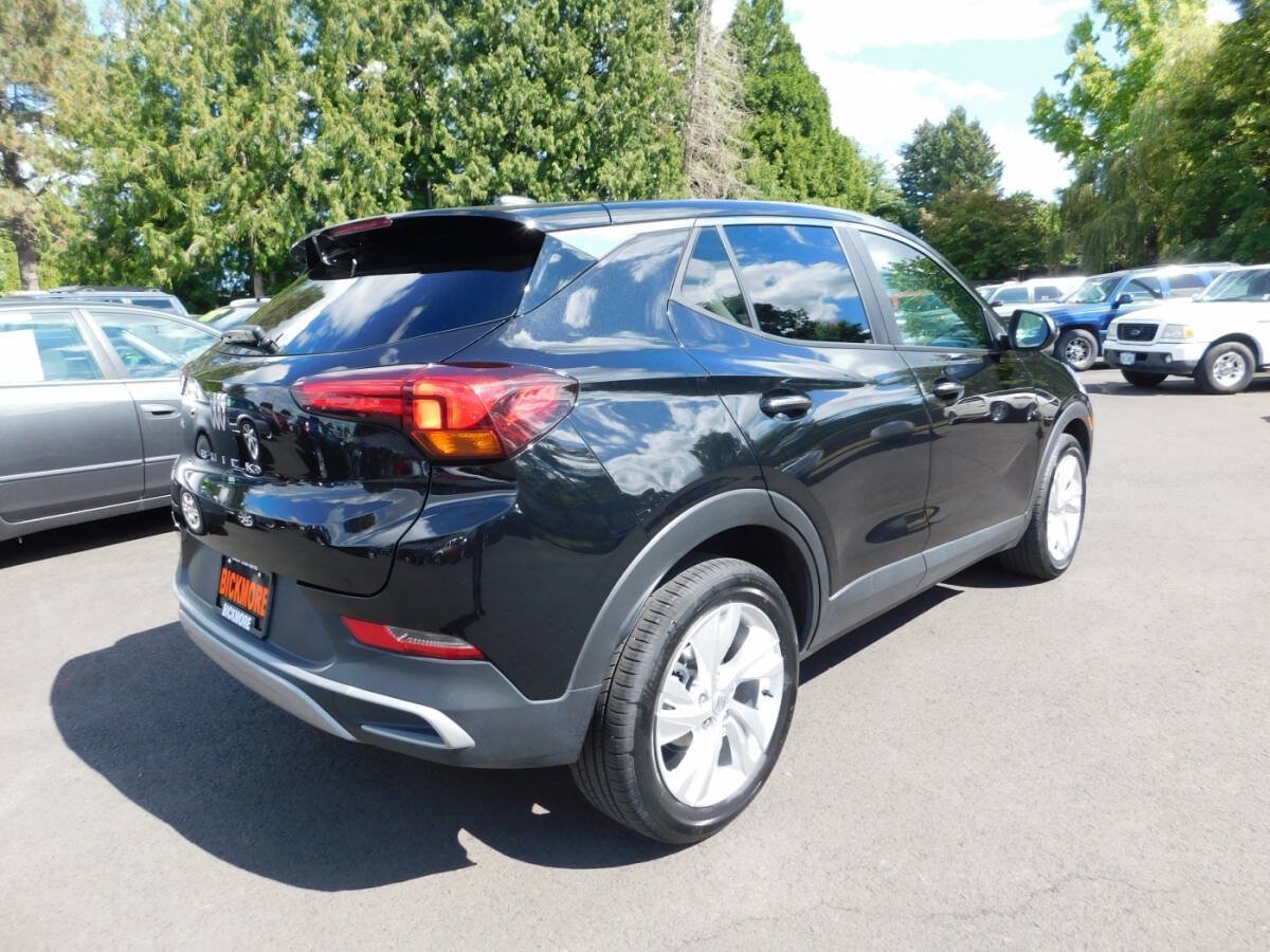 Used 2025 Buick Encore GX Preferred FWD image 2
