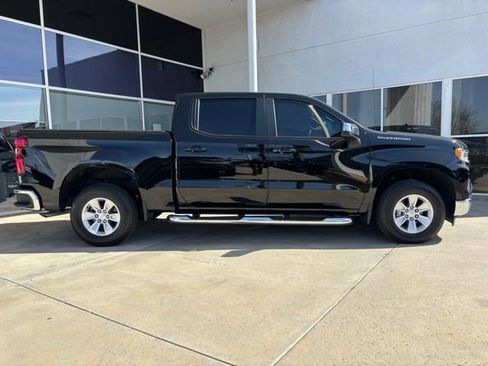 Used 2026 Chevrolet Silverado 1500 LT w/ Protection Package RWD image 2