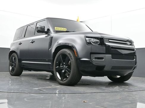 Used 2024 Land Rover Defender 110 Carpathian Edition image 40