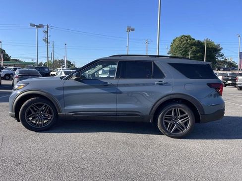 New 2026 Ford Explorer ST w/ Sun And Sound Package AWD/4WD image 5