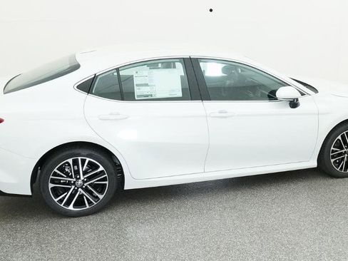 New 2026 Toyota Camry XLE image 16