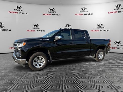 Used 2025 Chevrolet Silverado 1500 LT AWD/4WD image 8