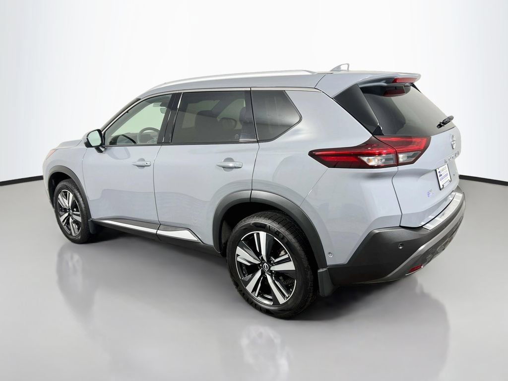 Used 2023 Nissan Rogue SL w/ SL Premium Package AWD/4WD image 5