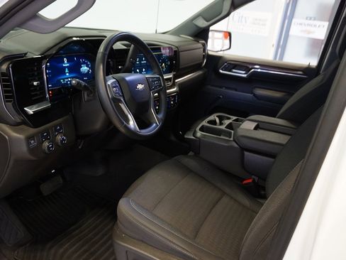 Certified 2023 Chevrolet Silverado 1500 LT image 9