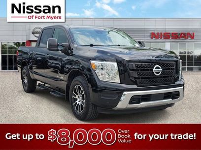 Used 2022 Nissan Titan SV w/ SV Convenience Package