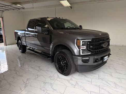 Used 2021 Ford F250 Lariat AWD/4WD image 2