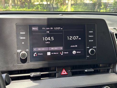 Used 2025 Kia Sportage LX FWD image 20