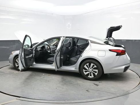 Used 2021 Nissan Altima 2.5 S FWD image 44