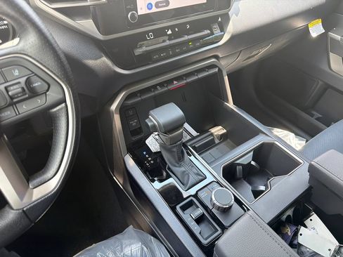 New 2026 Toyota Tundra SR5 AWD/4WD image 30