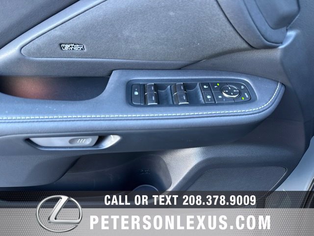 Used 2025 Lexus TX 500h AWD w/ Technology Package image 27