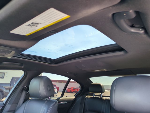 Used 2016 BMW 535i Sedan RWD image 16
