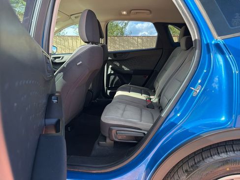 Used 2020 Ford Escape S FWD image 21