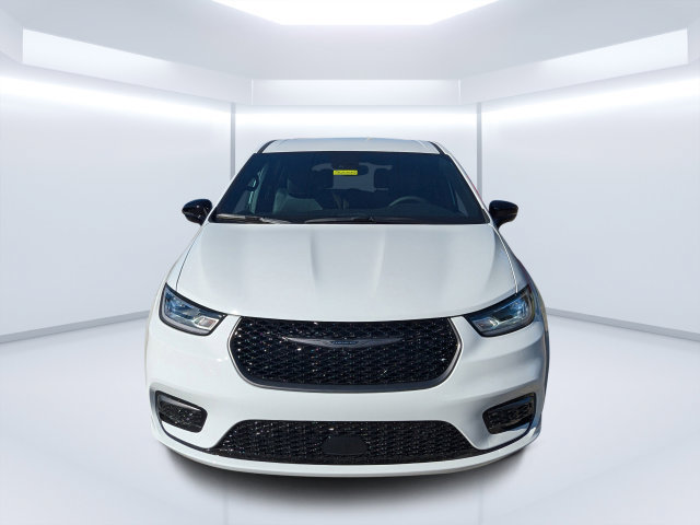 New 2026 Chrysler Pacifica Select FWD image 8
