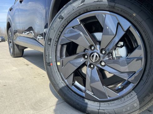 New 2026 Nissan Rogue SV image 6