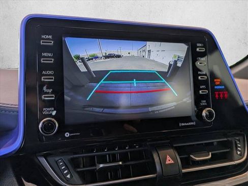 Used 2021 Toyota C-HR XLE FWD image 13