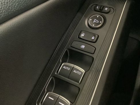 Used 2023 Honda Civic Touring image 22