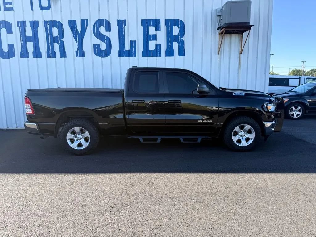 Used 2022 RAM 1500 Big Horn AWD/4WD image 9