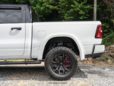 Used 2025 RAM 1500 Big Horn AWD/4WD image 5