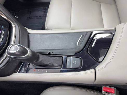 Used 2019 Cadillac CTS Sedan RWD image 28