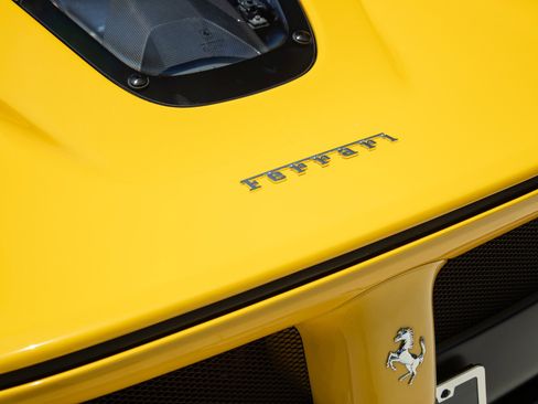 Used 2014 Ferrari LaFerrari image 15