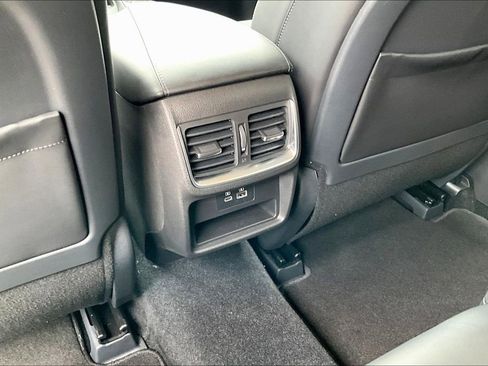 Certified 2025 INFINITI QX50 Luxe image 35