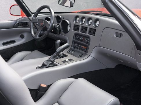 Used 1993 Dodge Viper RT/10 image 50