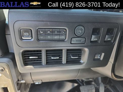 Used 2024 Chevrolet Brightdrop 600 AWD/4WD image 17