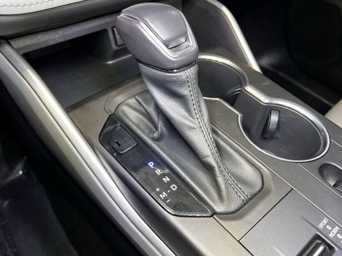 Certified 2021 Toyota Highlander XLE image 36