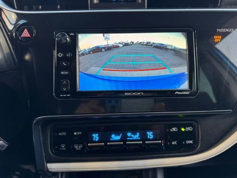 Used 2016 Scion iM Hatchback 4D image 36