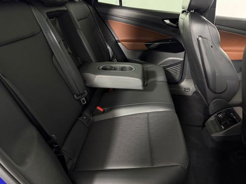 Used 2022 Volkswagen ID.4 Pro S RWD image 30