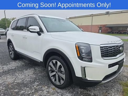 Used 2020 Kia Telluride S AWD/4WD image 1