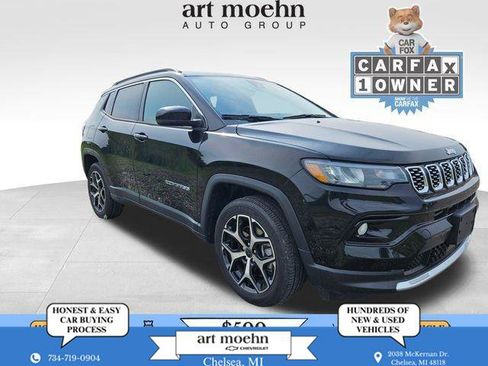 Used 2025 Jeep Compass Limited AWD/4WD image 1