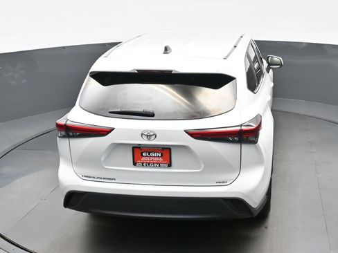 Used 2023 Toyota Highlander L AWD/4WD image 37