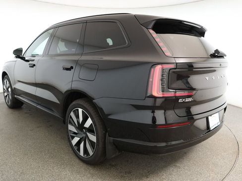 Used 2025 Volvo EX90 Plus image 6