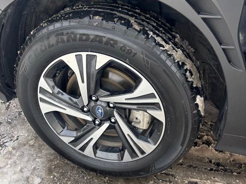 Used 2024 Subaru Crosstrek 2.0i Premium image 22