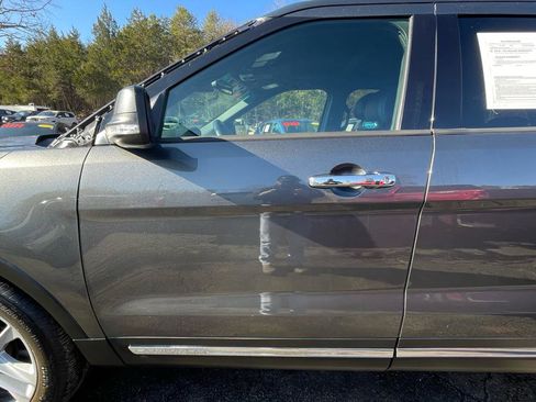 Used 2016 Ford Explorer Limited w/ Equipment Group 301A image 3