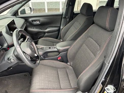 Certified 2024 Honda HR-V Sport image 5
