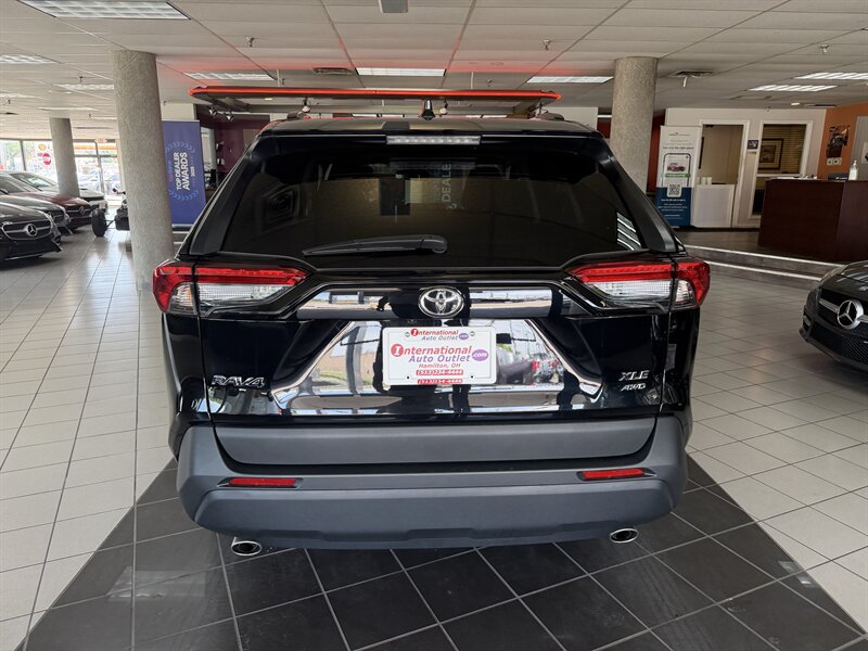 Used 2025 Toyota RAV4 XLE AWD/4WD image 20