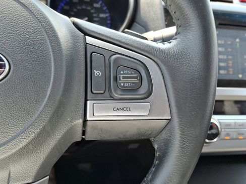Used 2017 Subaru Outback 2.5i Limited AWD/4WD image 24
