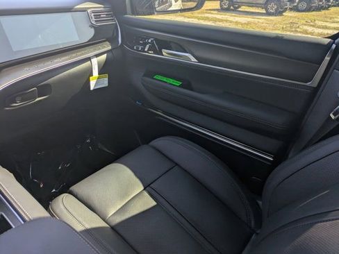 New 2026 Jeep Grand Wagoneer L Summit w/ Rear Seat Video Group I AWD/4WD image 15