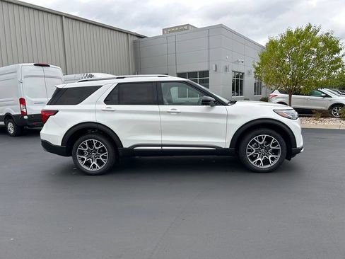 New 2027 Ford Explorer Platinum AWD/4WD image 5