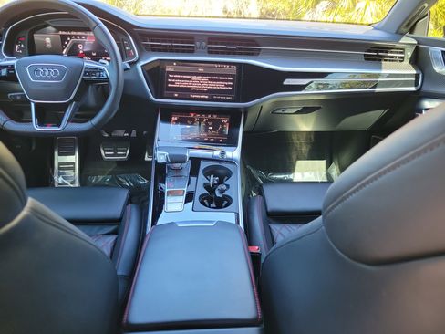 Used 2023 Audi S7 Premium Plus image 14