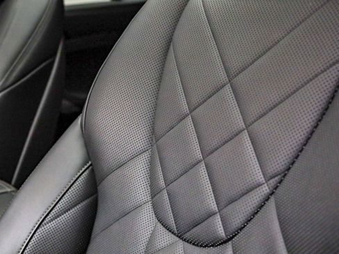 Certified 2023 BMW X6 xDrive40i w/ Premium Package image 21