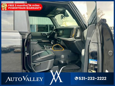 Used 2022 Ford Bronco Badlands w/ Sasquatch Package AWD/4WD image 17