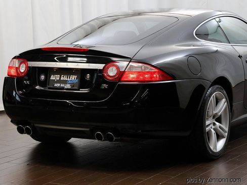 Used 2009 Jaguar XKR R RWD image 16